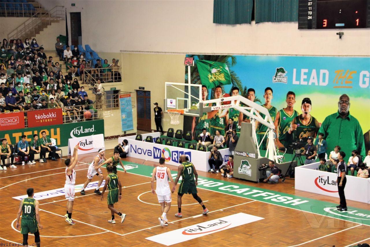 GIÀN RỔ 803379 VIFASPORT PHÙ HỢP LUẬT FIBA TIẾP TỤC ĐƯỢC SỬ DỤNG SUỐT MÙA GIẢI VBA