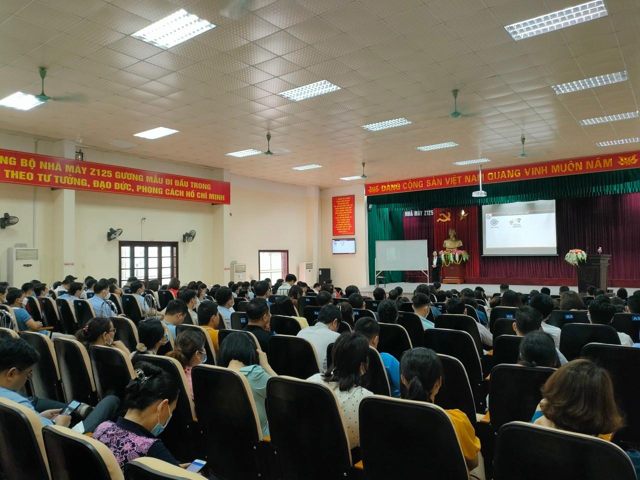 Học tập, đào tạo thực tế bởi các chuyên gia hàng đầu