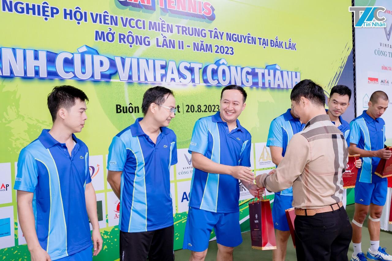 Giai Tennis Doanh Nghiep Hoi Vien VCCI