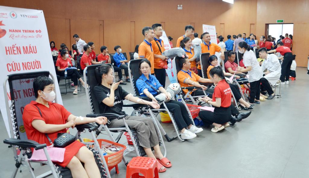 Chia sẻ trong cộng đồng