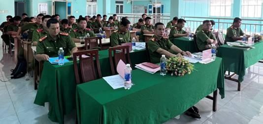 https://zalo-article-photo.zadn.vn/50346cb8c8ef21b178fe#311981096
