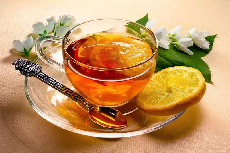 Uống nước chanh vào buổi tối giúp thanh lọc cơ thể