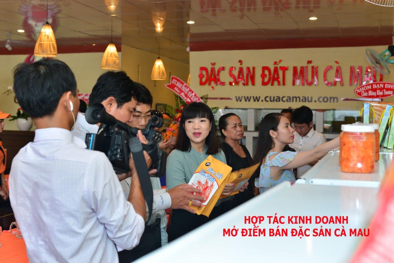 Trạm thu mua cua Năm Căn của hệ thống Cua Ngon