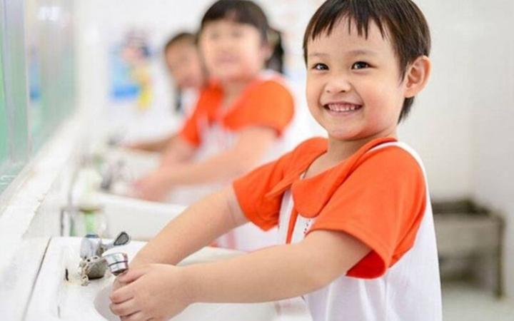 8 khuyến cáo bảo vệ trẻ trước dịch COVID-19 (nCoV) cha mẹ cần nhớ | Trung  tâm Y tế huyện Tiên Yên