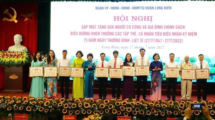 Nhấn vào ảnh để phóng to Zalo