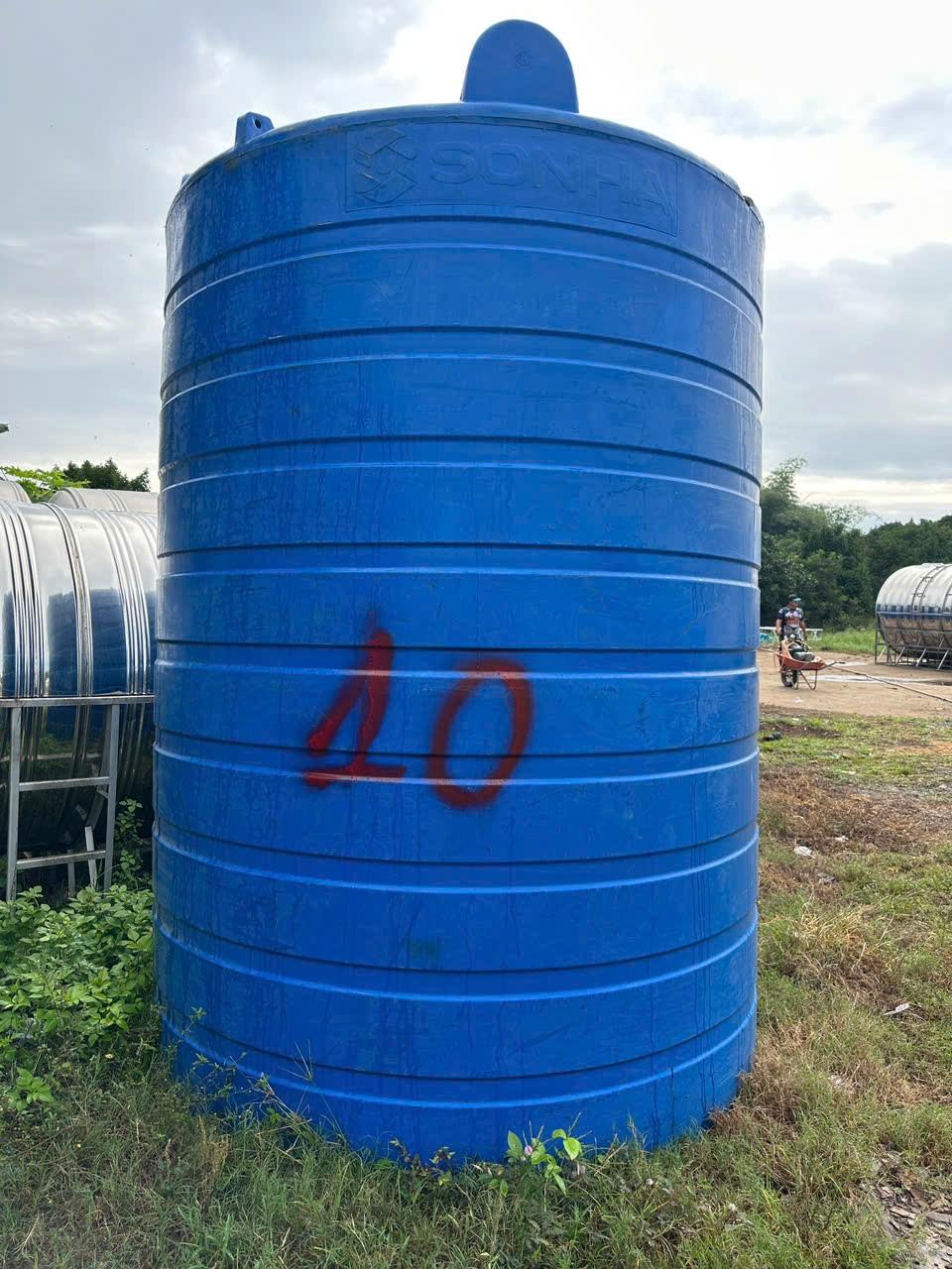 bồn nhựa 10 khối cũ sơn hà