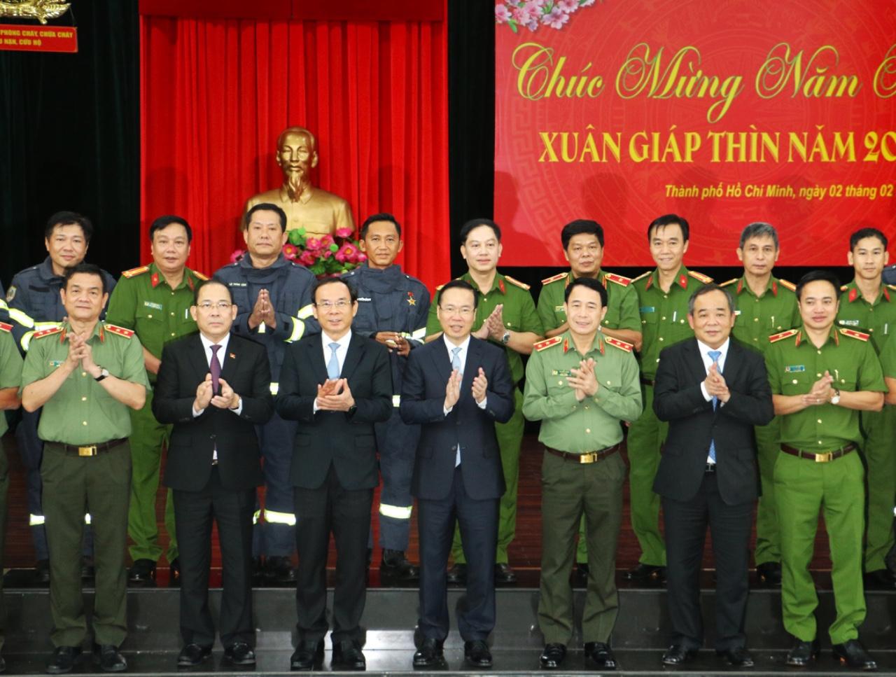 https://zalo-article-photo.zadn.vn/fbb48f411716fe48a707#312741212