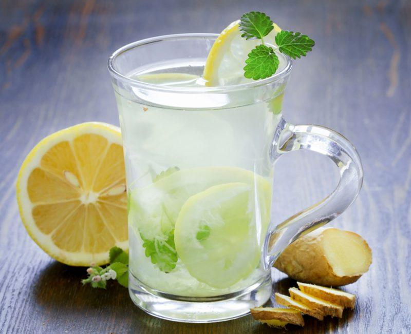 Lưu ý khi uống nước chanh buổi tối
