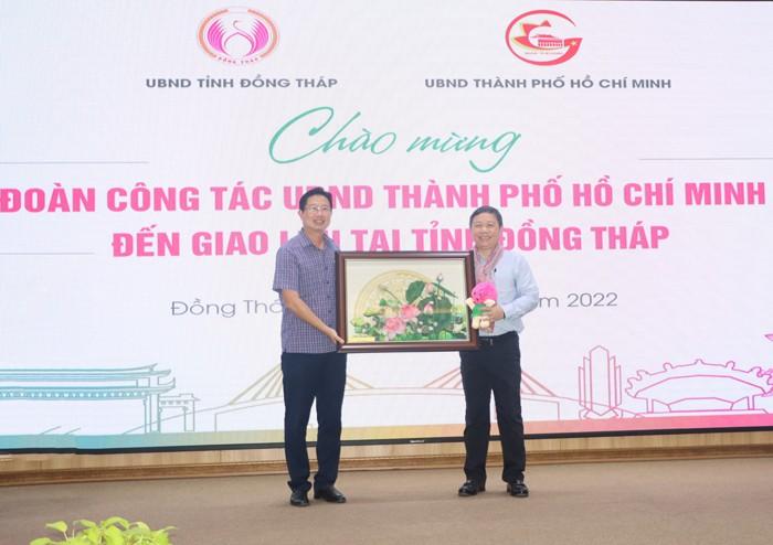 Ông Huỳnh Minh Tuấn