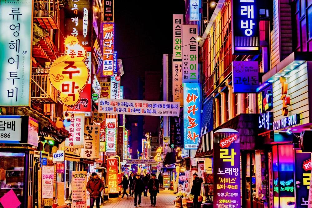 Nhộn nhịp phố đêm ở Hàn Quốc